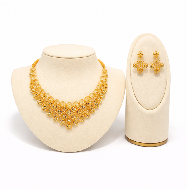 Necklace Set 22KT  26 G