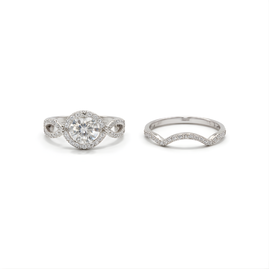 Diamond Ring  18 KT  GW-5.78 G   NW-5.46 G   CVD-0.71/0.91 CTS  VVS