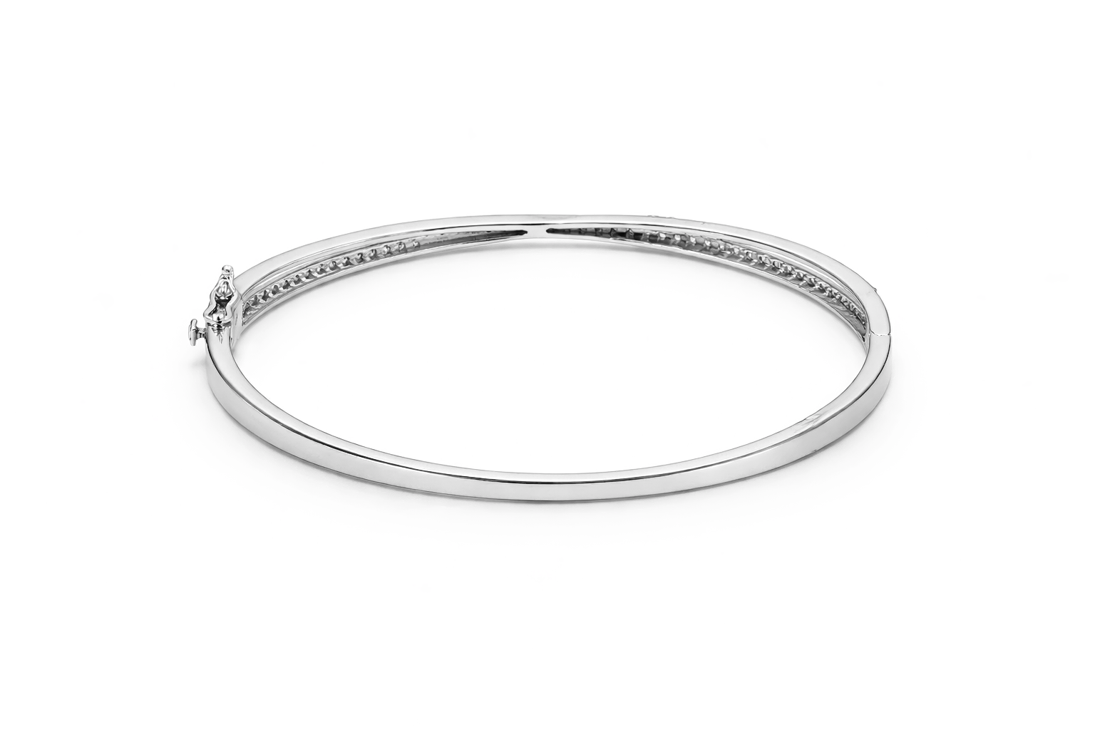 Diamond Bangles 18 KT   GW-11.25 G   NW-11.15 G   CVD-0.48 CTS  VVS