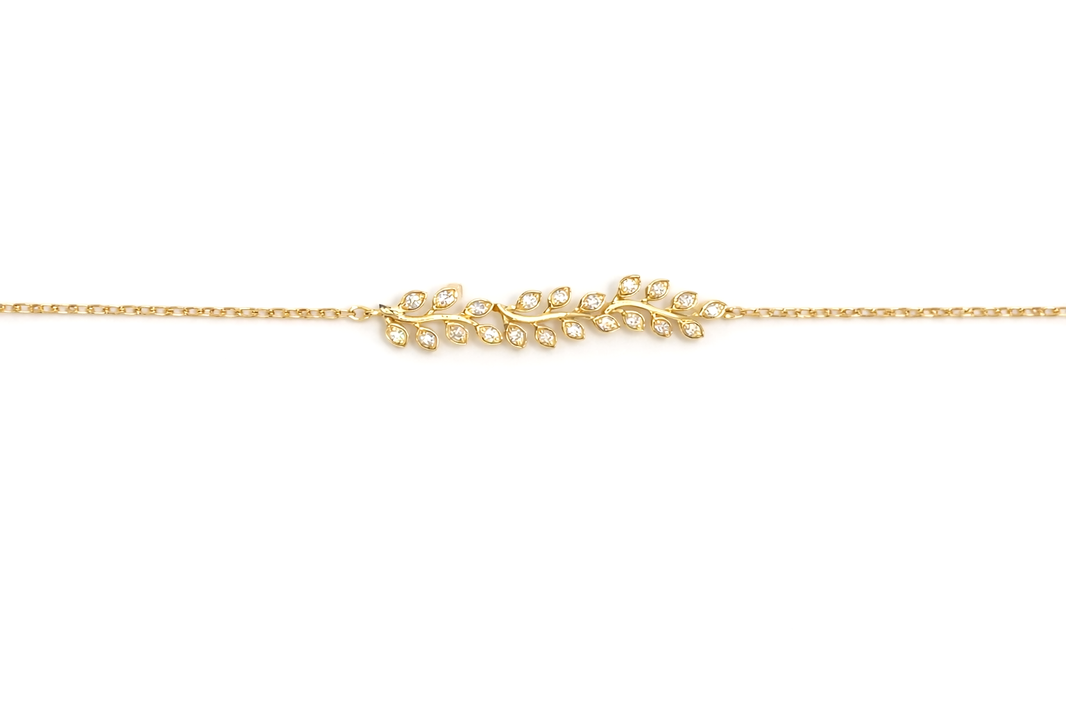 Diamond Bracelets 18 KT      GW-2.21 G  NW- 2.17 G  CVD- 0.2 CT  VVS