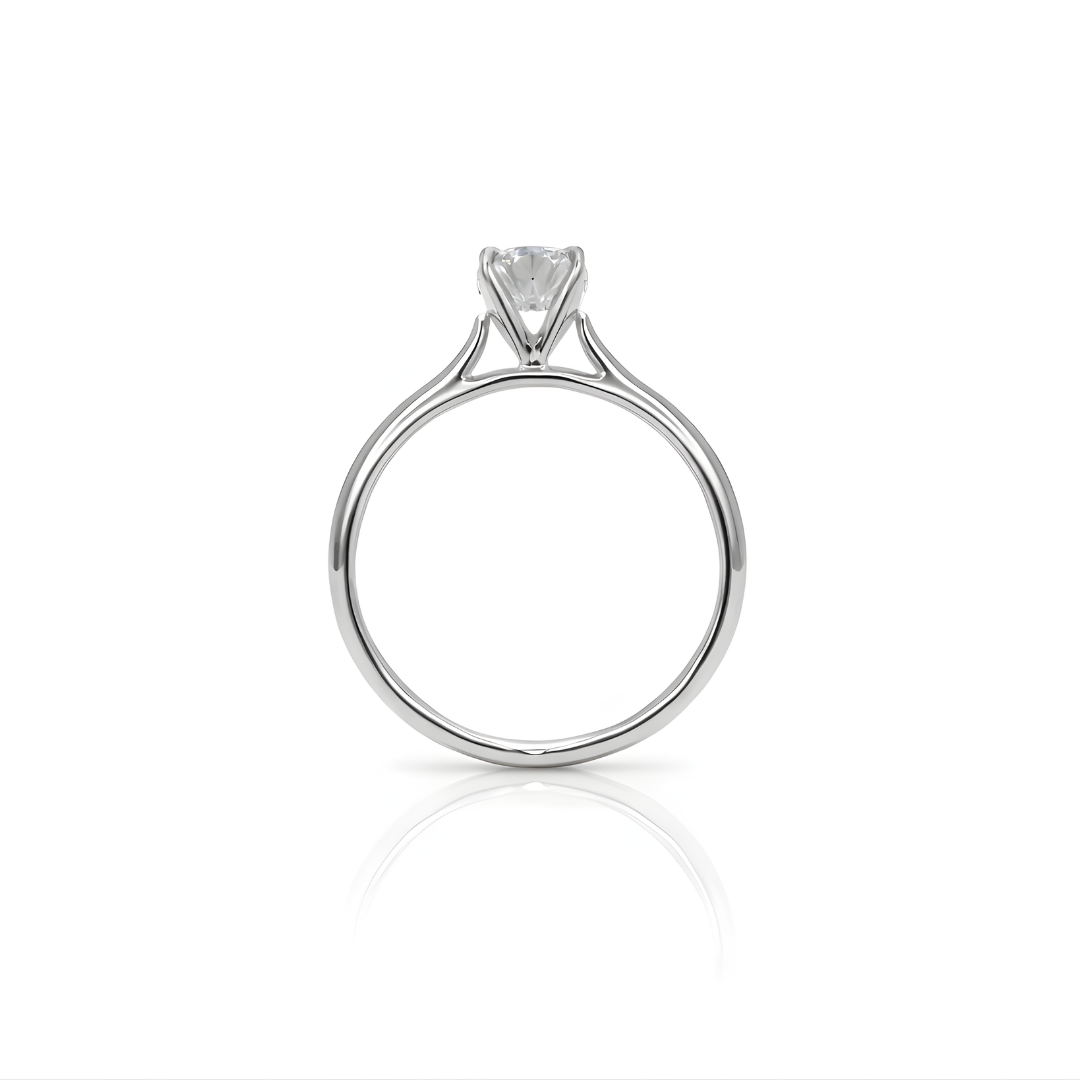 Silver Ring 18 KT  GW-2.25 G   NW-2.08 G   CVD-0.86 CTS  VVS