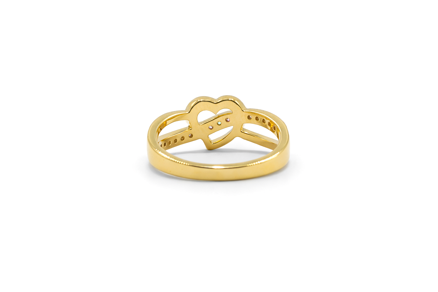 Diamond Gold Ring  18 KT  GW-4.43 G   NW-4.4 G   CVD-0.17 CTS  VVS