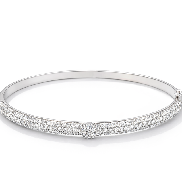 Diamond Bangles 18 KT   GW-11.34 G   NW-10.94 G   CVD-2 CTS  VVS