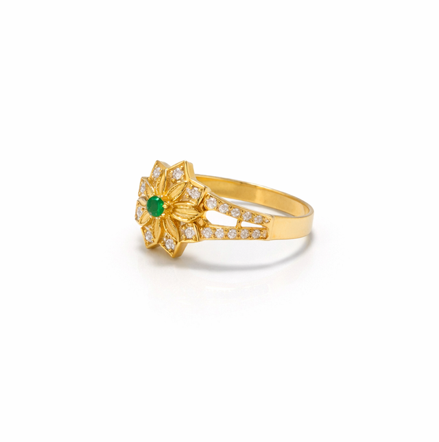 Gold Ring  22KT 2.9 G