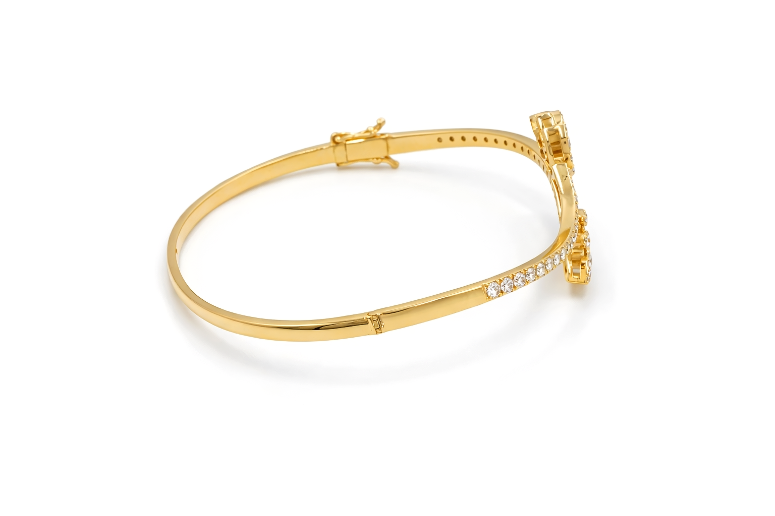 Diamond Bangles  18 KT    GW-13.23 G   NW-12.94 G   CVD-1.47 CTS  VVS
