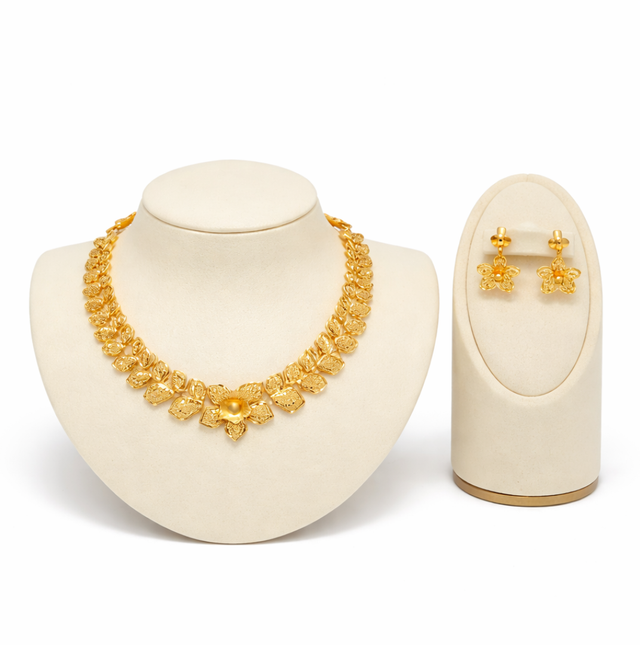 Necklace Set 22KT 19.2 G