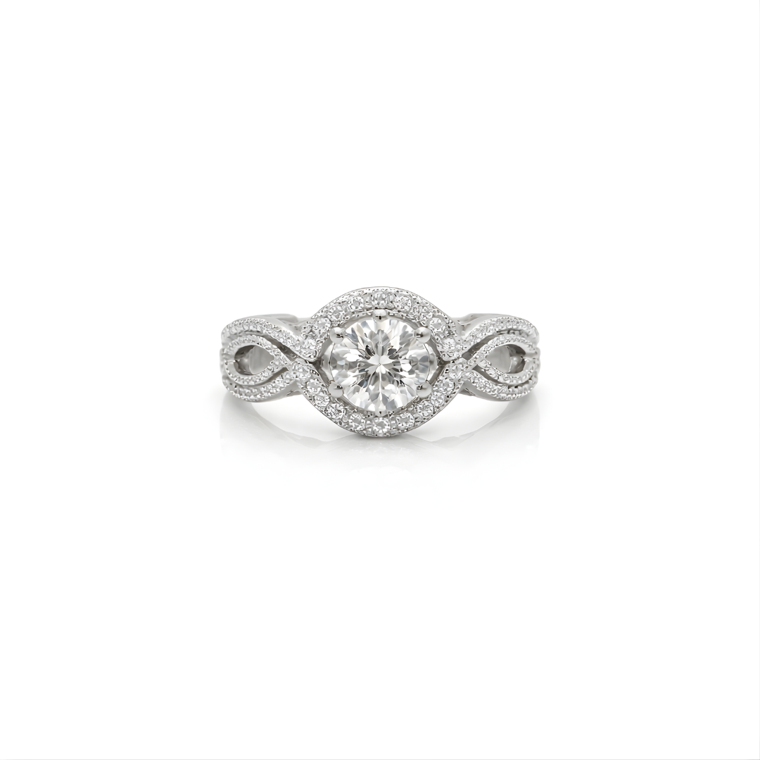 Diamond Ring  18 KT  GW-5.78 G   NW-5.46 G   CVD-0.71/0.91 CTS  VVS