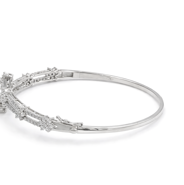 Diamond Bangles 18 KT  GW-11.75 G   NW-11.31 G   CVD-2.19 CTS  VVS