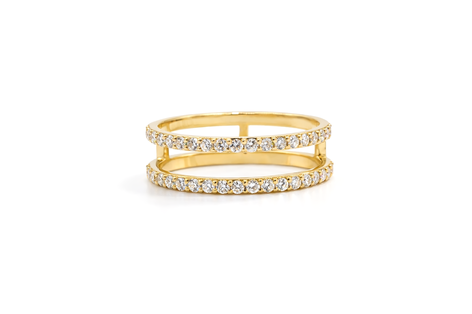 Diamond Gold Ring 18 KT  GW-3.5 G   NW-3.39 G   CVD-0.55 CTS  VVS