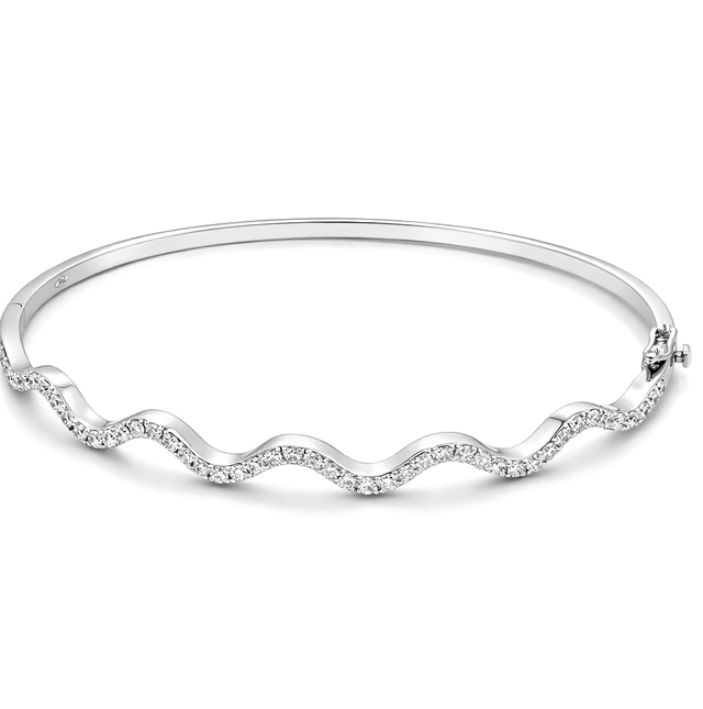 Diamond Bangles 18 KT   GW-10.70 G  NW-10.5 G   CVD-0.97 CTS  VVS