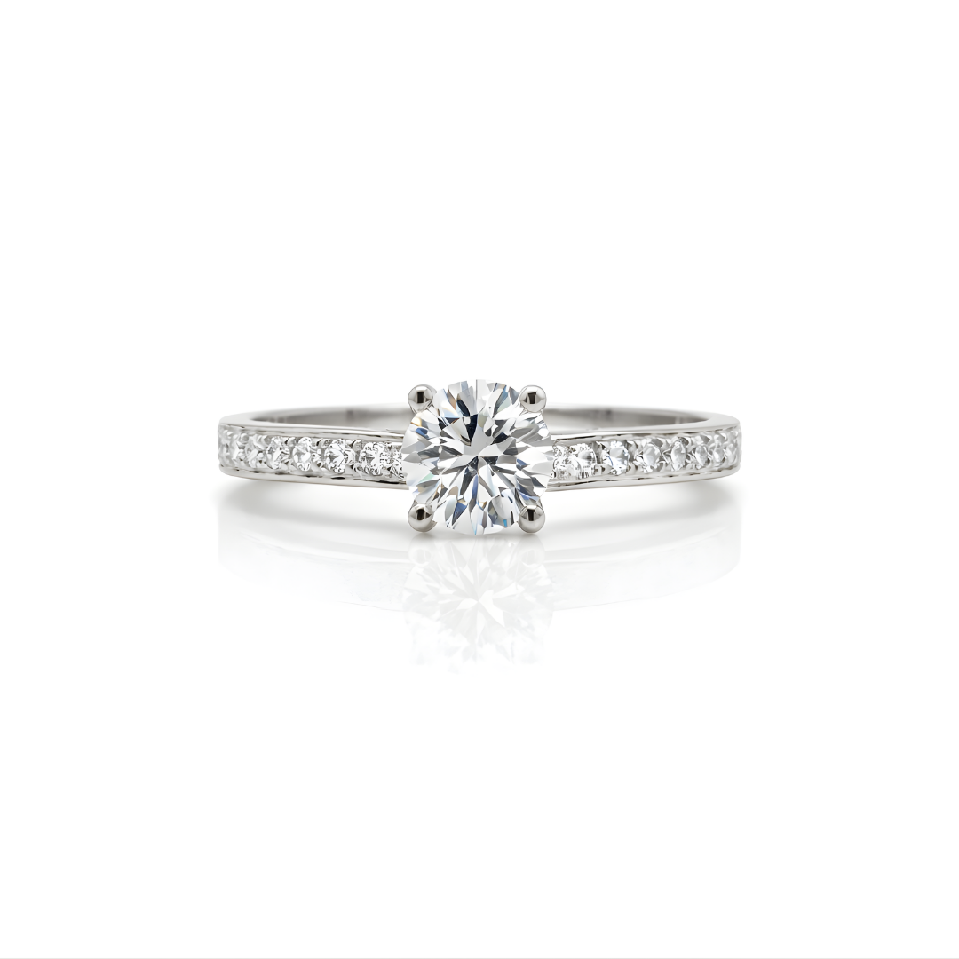Diamond Ring  18 KT  GW-3.46 G   NW-3.27 G   CVD-0.23/0.7 CTS  VVS
